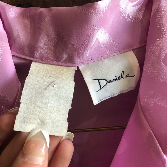 Vintage Pink Floral Damask Satin Dress Shirt Blouse 
Size medium - Picture 3 of 5